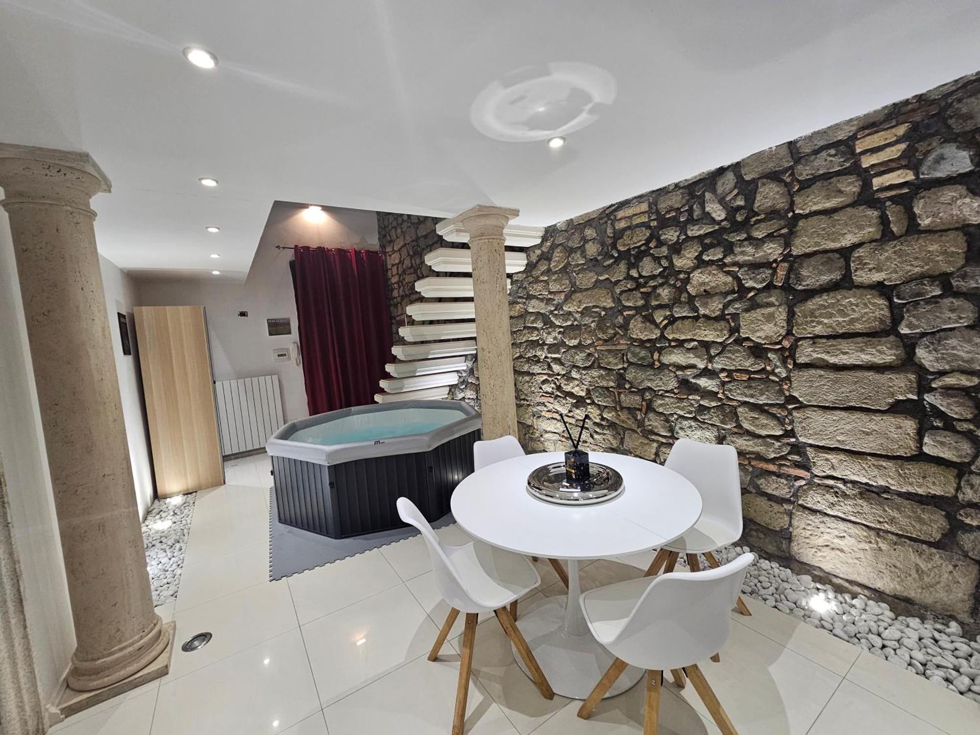 White Loft & Spa Viterbo Luaran gambar